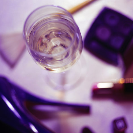 Neon Fetisch, Art Party, Carine Bovey, Artiste suisse, artiste féministe, artiste contemporain, contemporary artist, female artist, feminist artist, nature morte photographie contemporaine