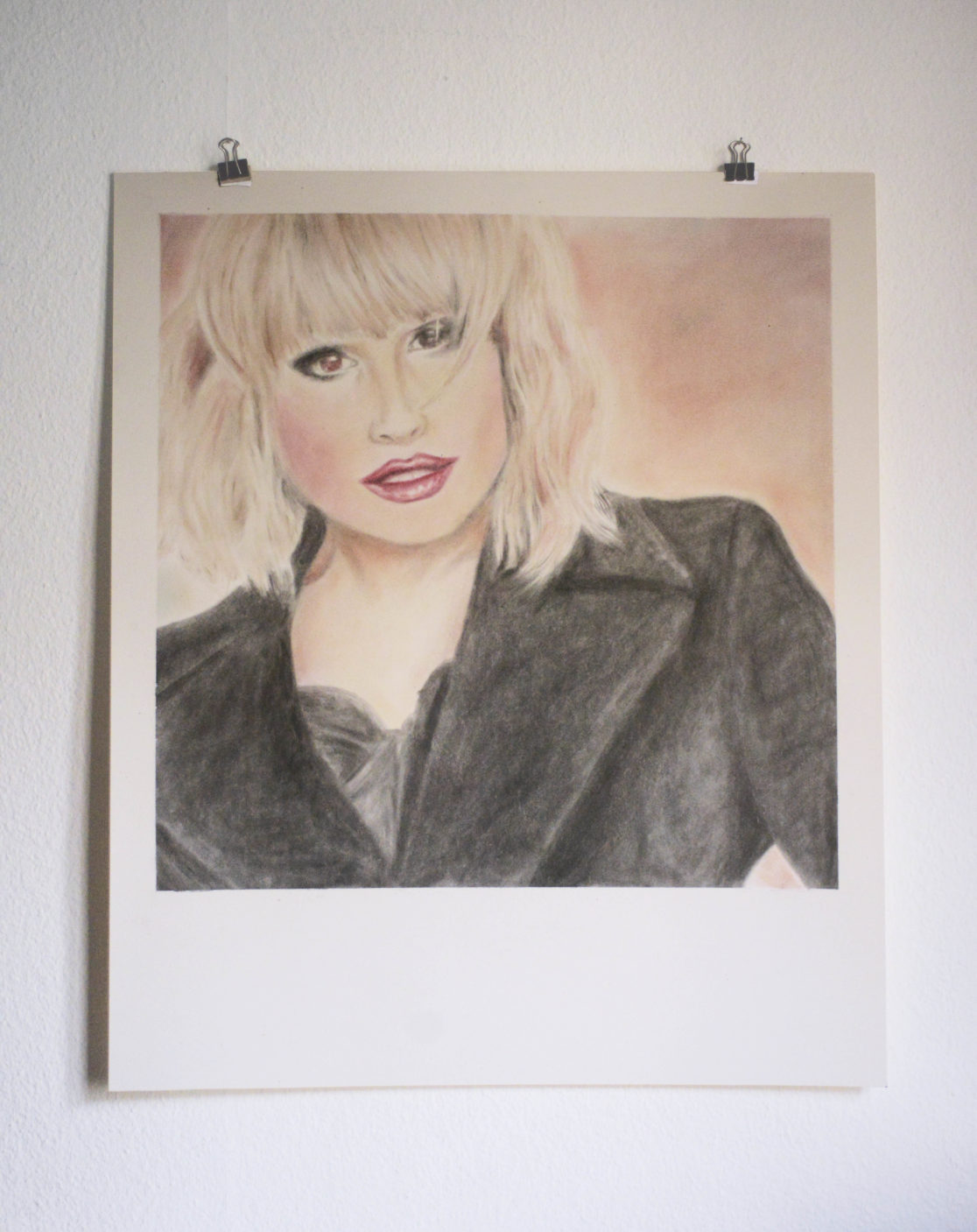 Polaroid XL, Carine Bovey, draw with makeup, Frani ELLE, portrait, Artiste suisse, artiste féministe, artiste contemporain, contemporary artist, female artist, feminist artist, drag Queen