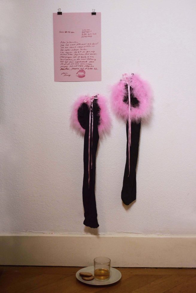 Brev till Jultomten, Santa Claus,Artiste suisse, artiste féministe, artiste contemporain, contemporary artist, female artist, feminist artist